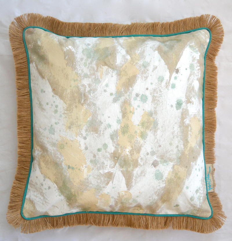 WHITEWASH PILLOW II