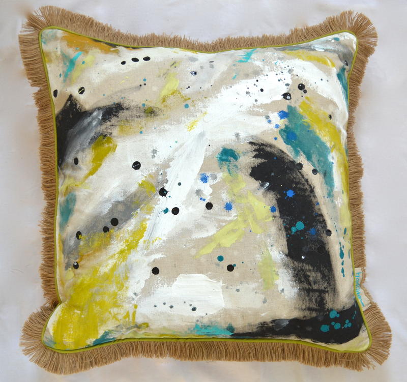 LOOSE CANNON PILLOW II