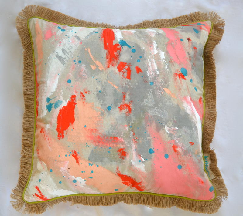 LOOK FOR ADVENTURE PILLOW II