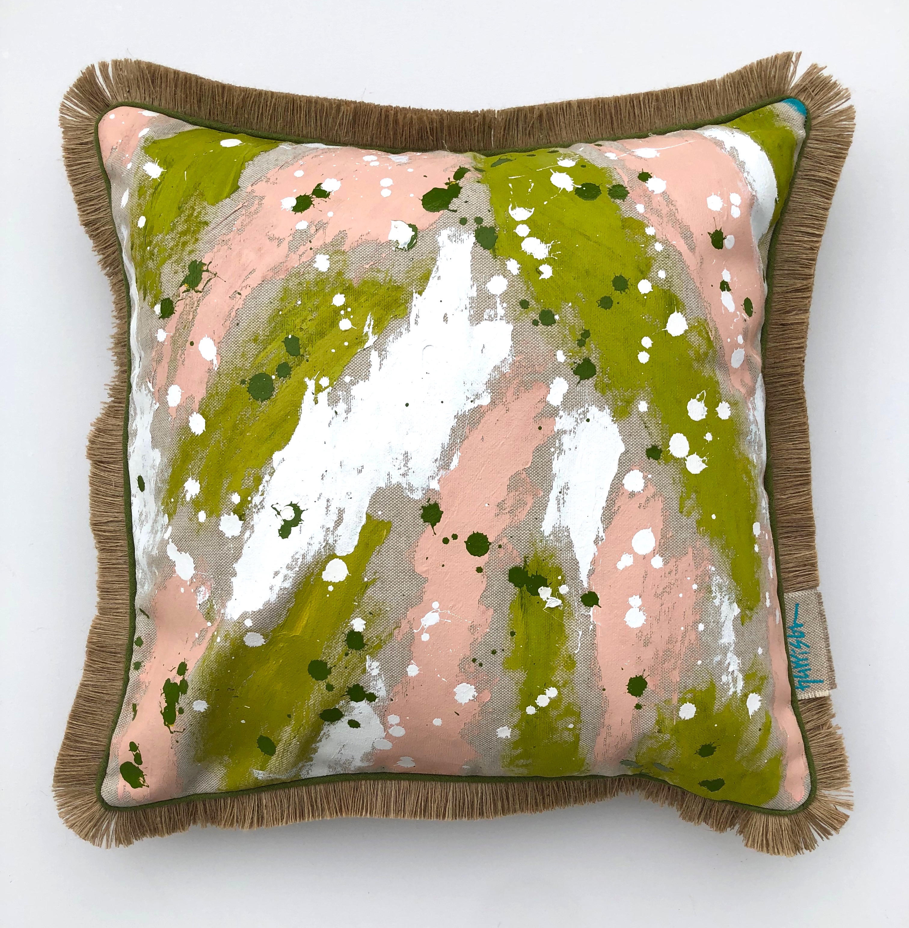 LOVEY DOVEY PILLOW II 